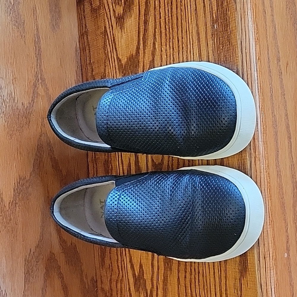 Naturalizer Sneaker